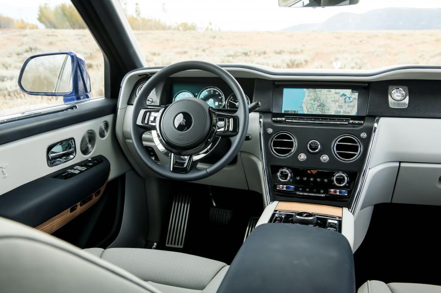 Торпедо Rolls-Royce Cullinan 2018 года  (NA) (фото 34 из 40)